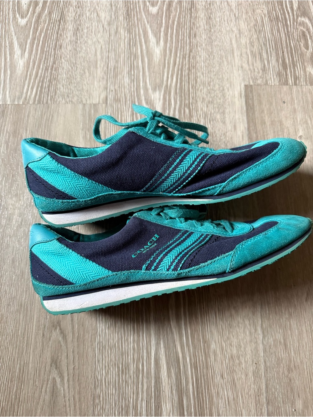 Y2K Coach Mae Suede Sneakers Teal Navy Signature Sole Women’s 10M